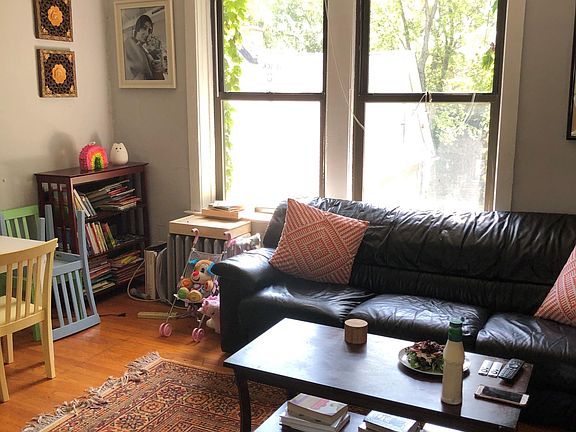 3rd image of 1344 W Hood Ave APT 3A