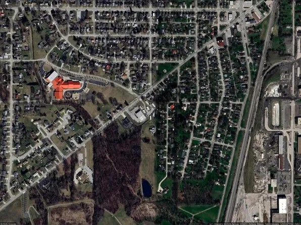 1041 Bellefontaine Ave, Marion, OH 43302