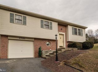 1781 Southport Dr, Lancaster, PA 17603
