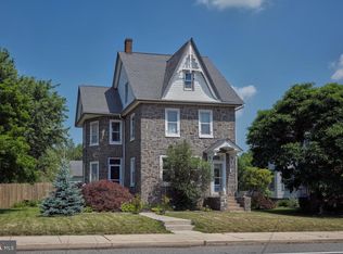 111 E Broad St, Quakertown, PA 18951