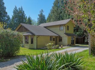 1479 Park Ave, Sunshine Coast, BC V0N 2W2