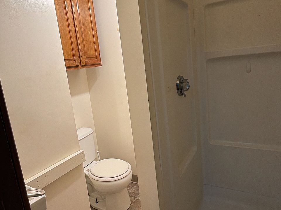 1st image of 451-453 Fairmount St #1R