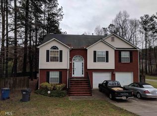 7636 Taylor Rd, Riverdale, GA 30274