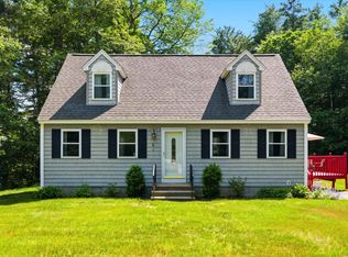8 Oriole Lane, Londonderry, NH 03053