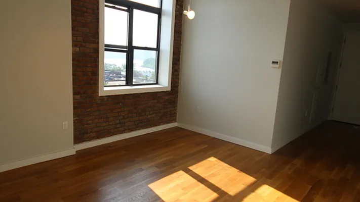 Rented by Nooklyn NYC LLC | media 39