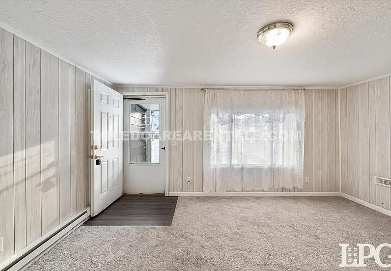 2129 Nevada St — Photo 3