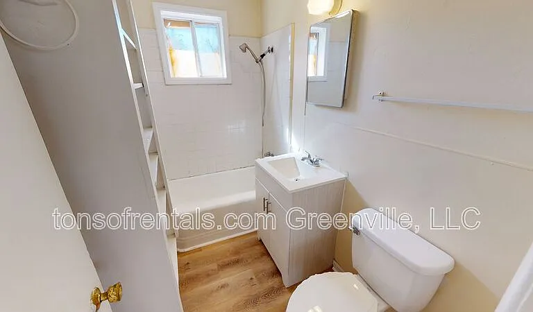 1427 Grant Cir #C — Photo 10