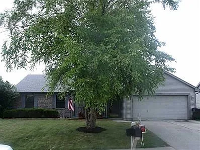 12431 Cobblestone South Dr photo 1