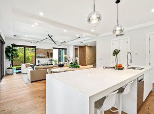 709 NW 6th Dr, Boca Raton, FL 33486