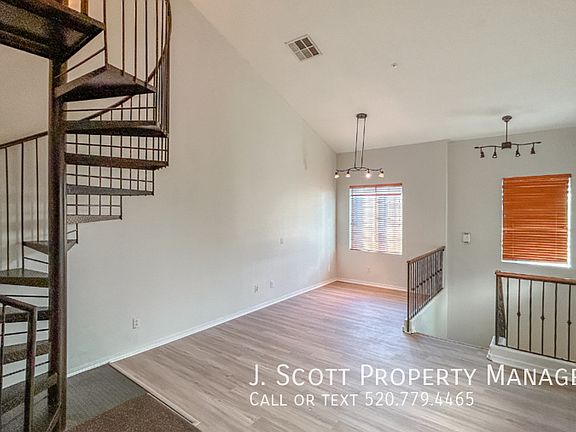 3rd image of 746 N Laguna Dr