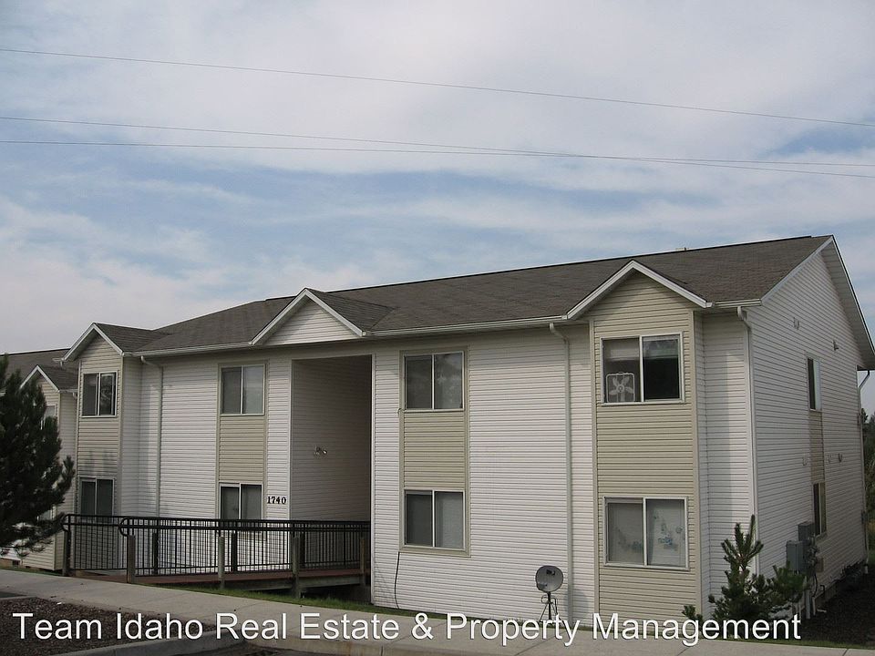 1st image of 1830 White Ave APT 4