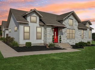 120 Golden Eagle, Canyon Lake, TX 78133