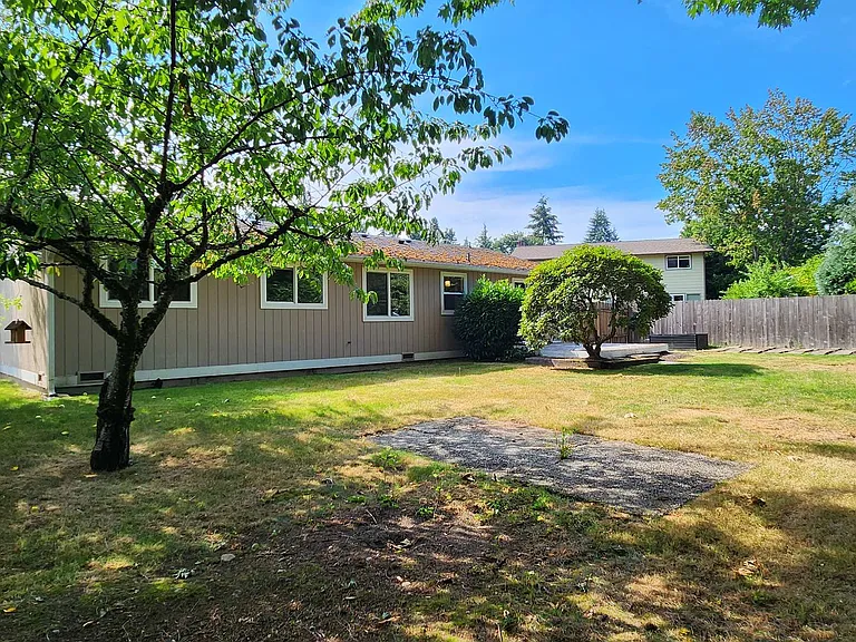 22703 2nd Pl W — Photo 25