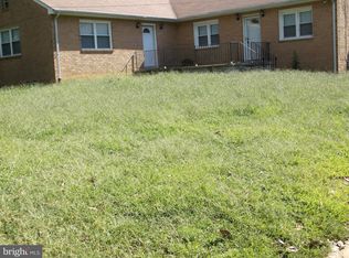 3511 Lumar Dr, Fort Washington, MD 20744