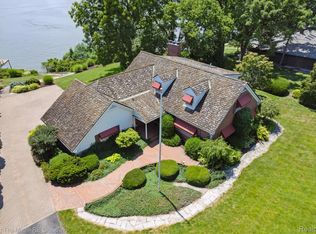 47765 Denton Rd, Van Buren Township, MI 48111