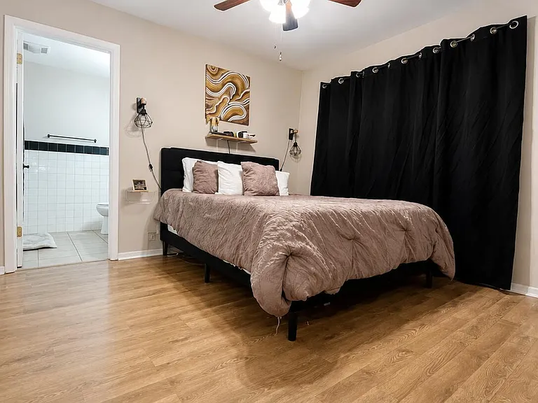 130 Luden Dr #D — Photo 21