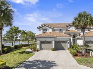 6893 Sterling Greens Ct APT 201, Naples, FL 34104