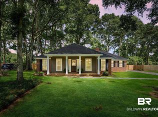3675 Arlington Oaks Dr, Mobile, AL 36695