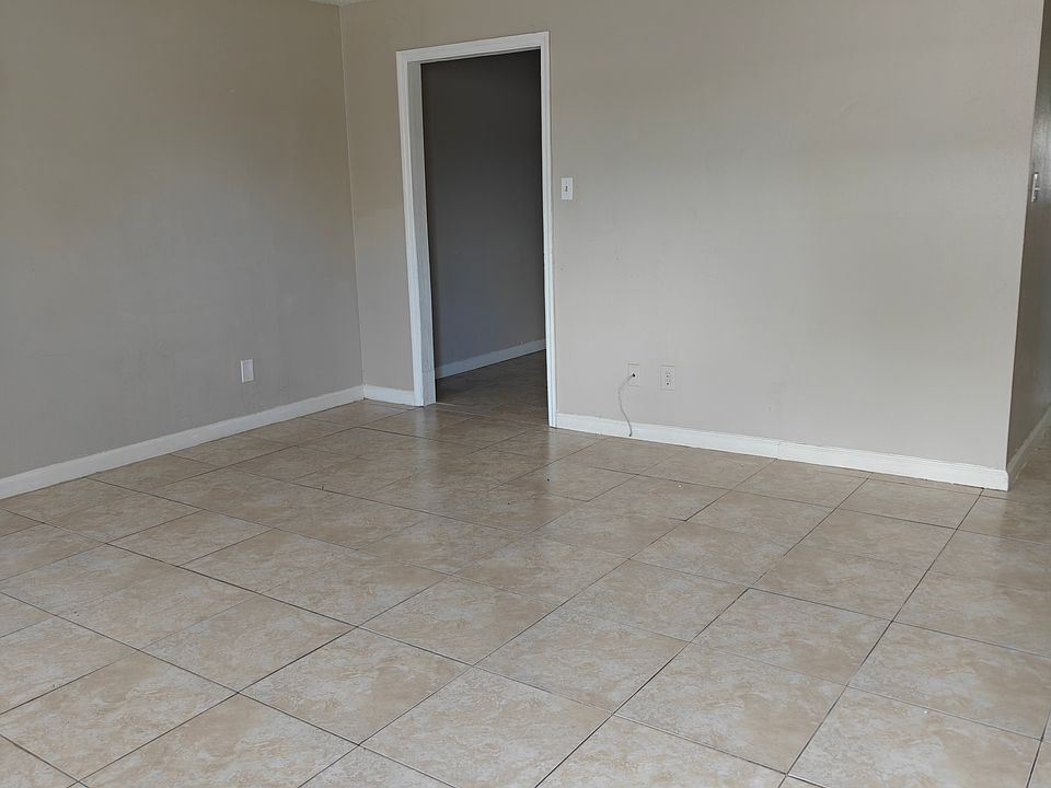 1st image of 3649 136th Ave N #A