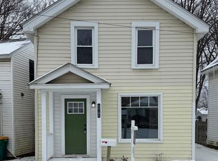 69736 N Main St, Richmond, MI 48062