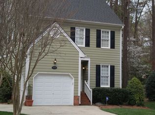 1633 Bellechasse Dr, Raleigh, NC 27615