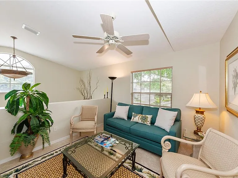 7050 Barrington Cir #201 — Photo 9