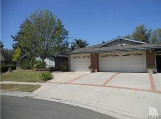 858 Retiro Ct, Camarillo, CA 93010