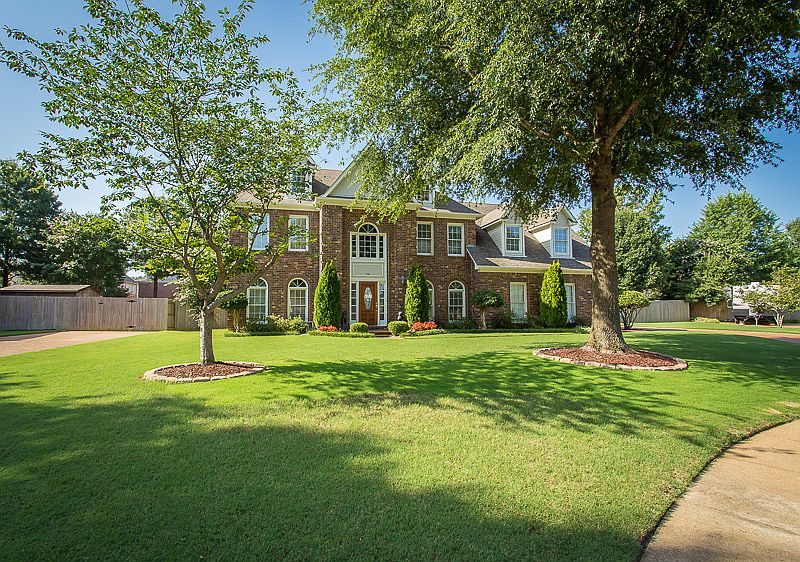 Jason Gaia at 901-338-6677