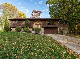 345 Kirkwood Ave, Winthrop Harbor, IL 60096