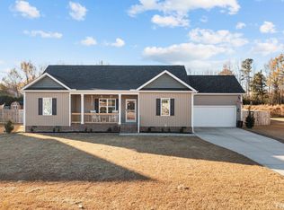 96 Southern Pl, Lillington, NC 27546