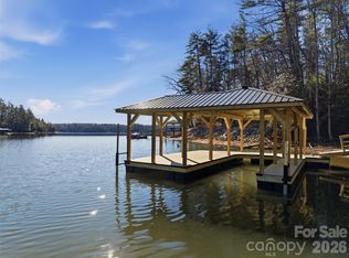 2349 Cornwallis Trl, Nebo, NC 28761