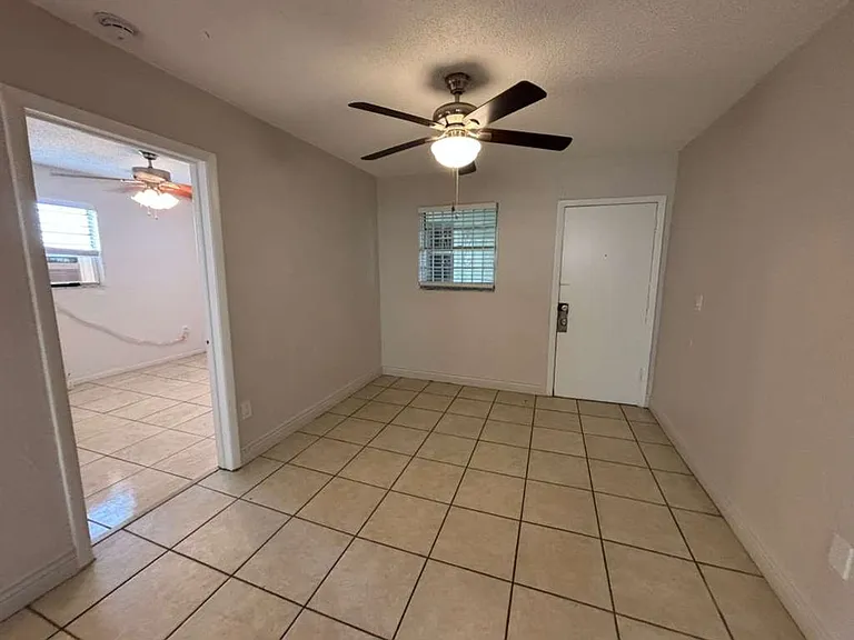 14120 NW 24th Ct — Photo 16
