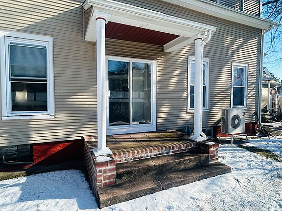 3rd image of 84 Norwood Ave #1F