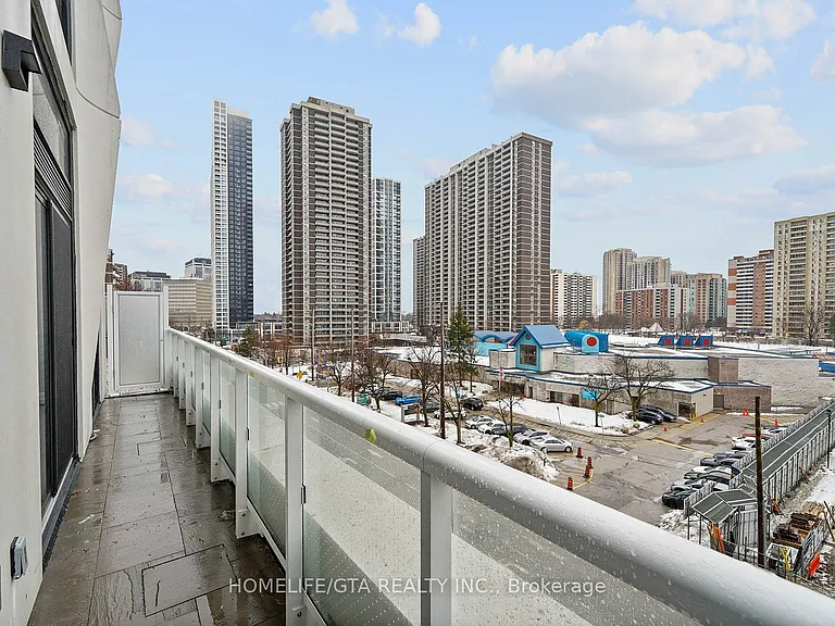 25 Cordova Ave #507 — Photo 2