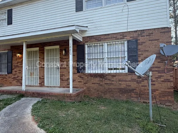 1880 Clinton Rd #1880, Macon, GA 31211