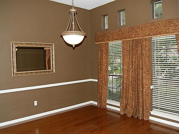 5th image of 5206 Manor Glen Dr
