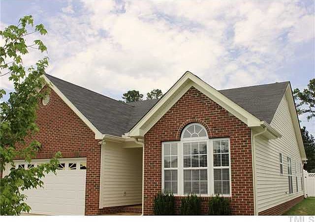 Great ranch plan with brick front!