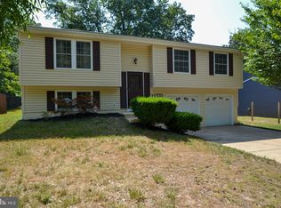 7725 Baggins Rd, Hanover, MD 21076