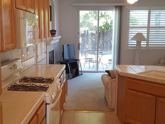 3rd image of 5833 Ayshire Pl