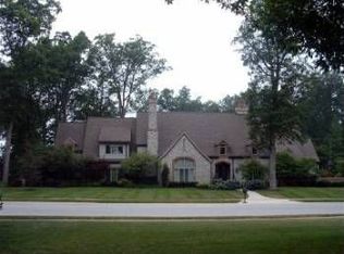 1005 Hickory Cir, Wapakoneta, OH 45895