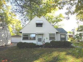 1102 Nowell Ave, Joliet, IL 60433