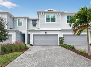 3585 NW Solange Ct, Jensen Beach, FL 34957