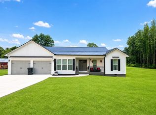520 Cloverleaf Cir, Killen, AL 35645