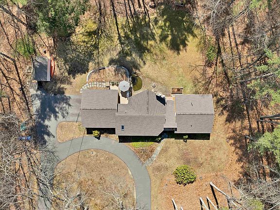 2nd image of 50 James Farm Road