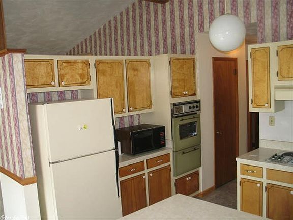 5th image of 65 Monongahela Dr
