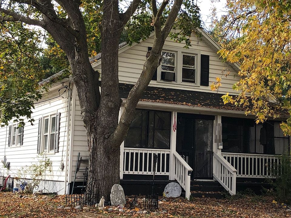 1st image of 534 N Bradford St