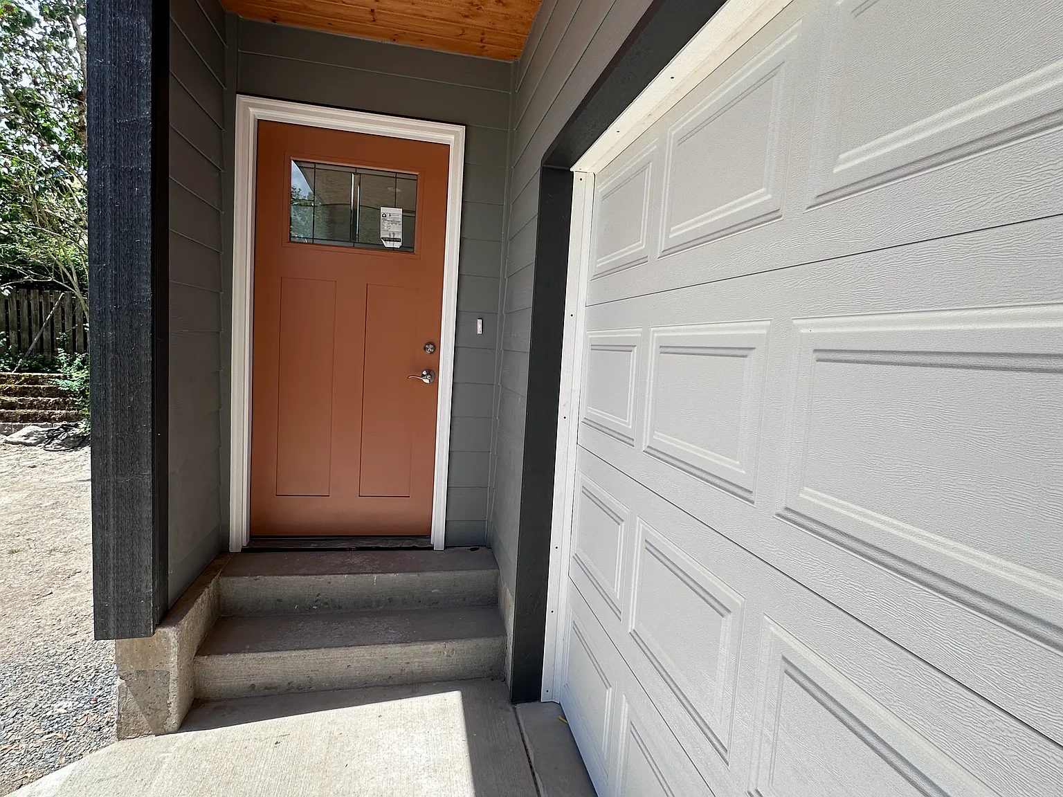 3 bed, 2.5 bath, 1100 sqft, $3,950 — Photo 4
