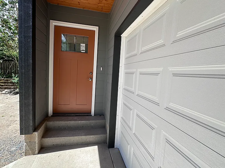 652 NW 53rd St — Photo 17