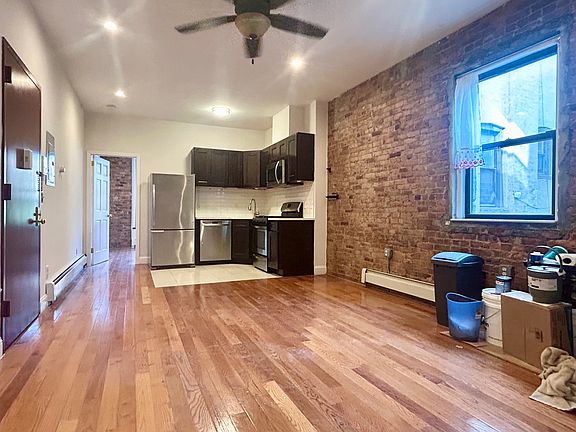 2nd image of 500 Chauncey St #2