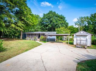 80 Ridge Dr, Villa Rica, GA 30180